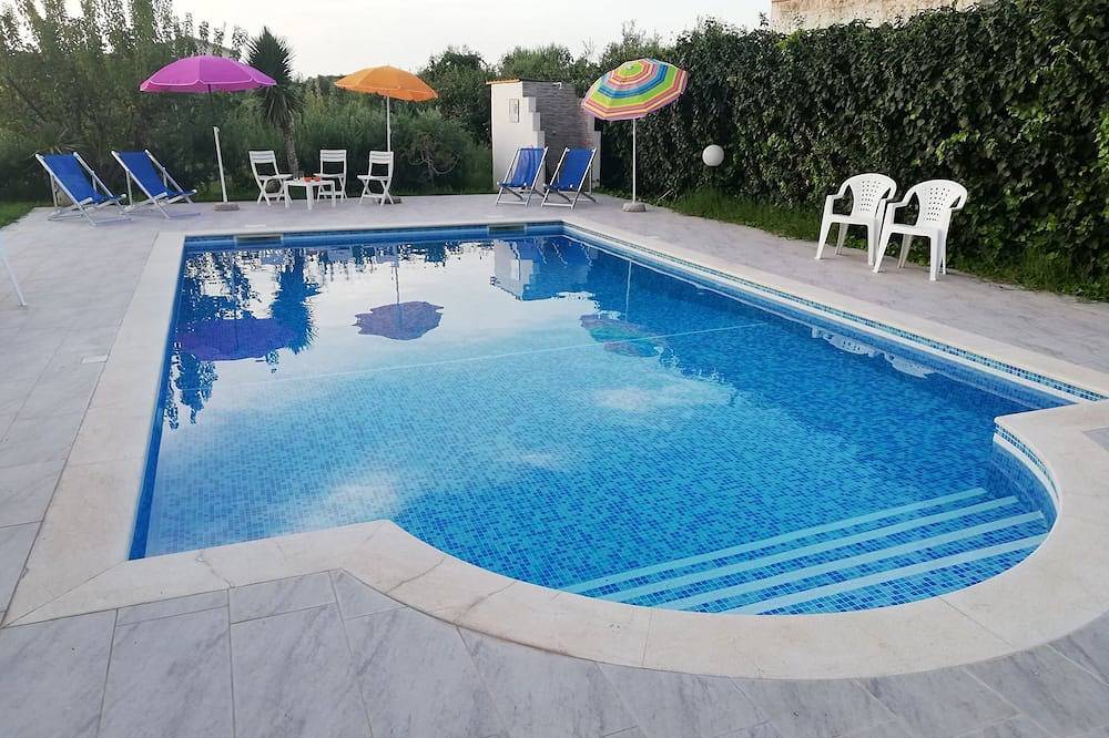 Entire apartment, Blue Pools Relax Casa Adele in Balestrate, Palermo Province