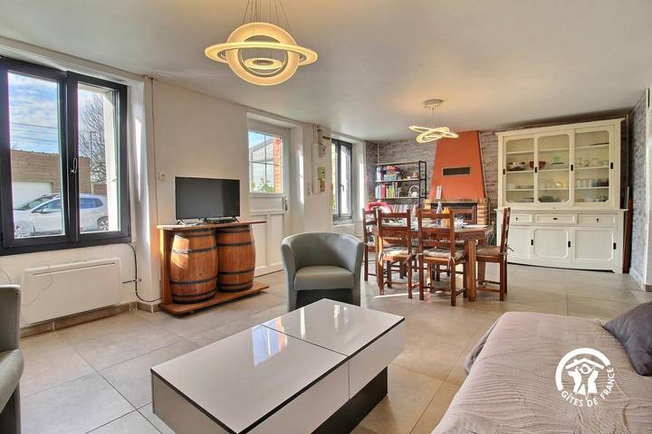Gîte pour 6 personnes, avec jardin, animaux acceptés à Porcaro (Morbihan)