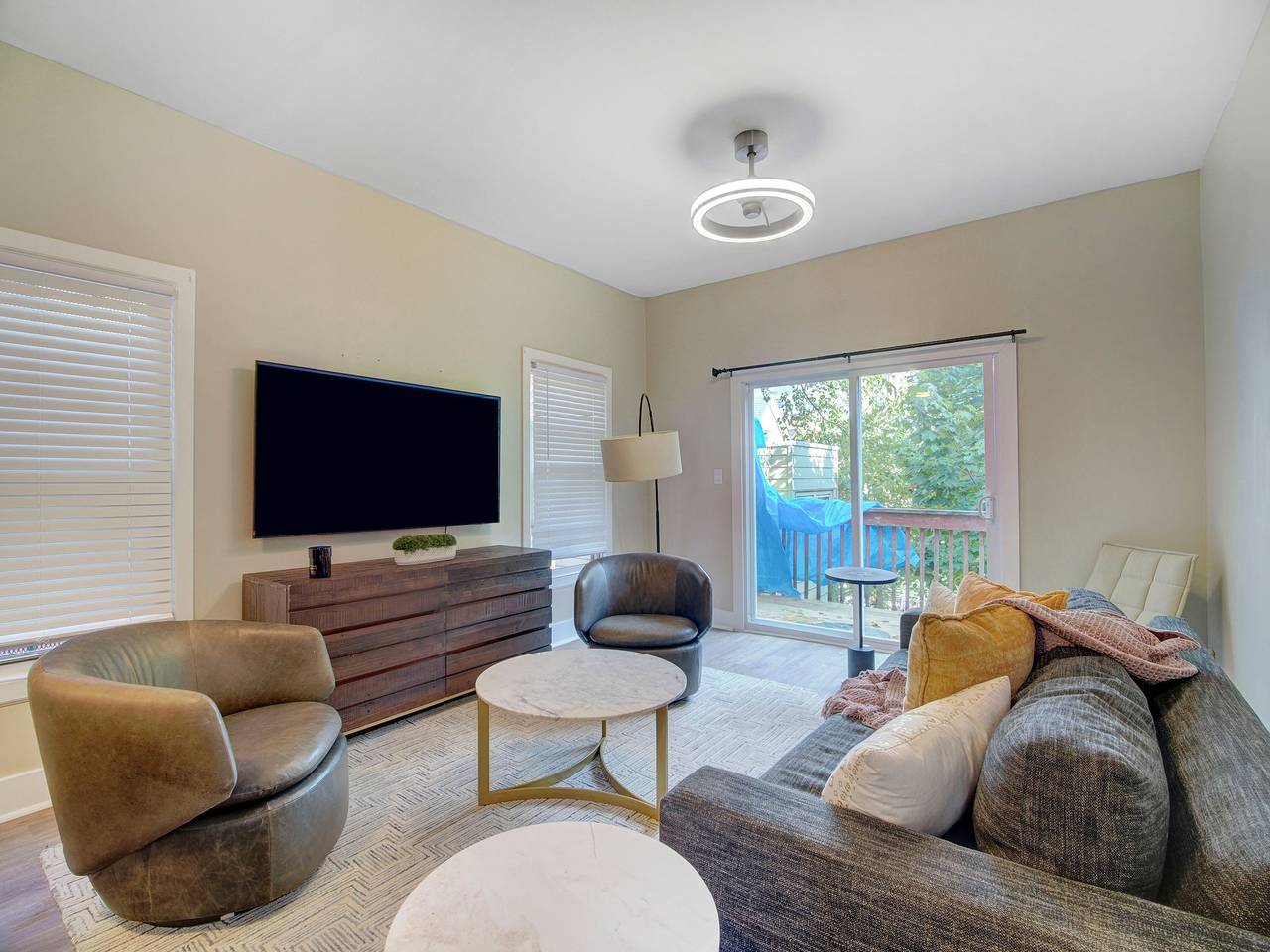 Apartamento entero, Comfy 3 Br Retreat: mins to Nyc - 3 nt min/inquire in Jersey City, Condado de Hudson