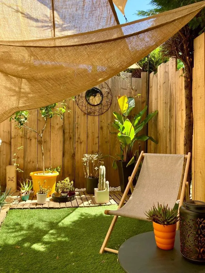 Apartamento de vacaciones para 4 personas, con vistas y jardín - 1