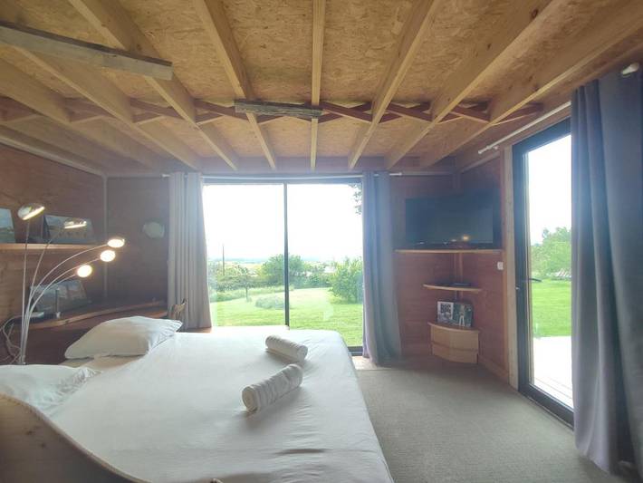 Gîte pour 8 personnes, avec jardin ainsi que vue et terrasse, animaux acceptés à Saissac - 3