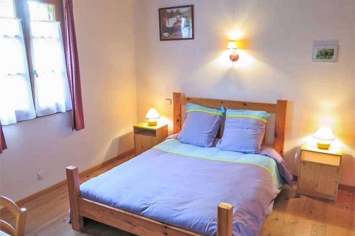 Gîte pour 4 personnes, avec Balcon/Terrasse ainsi que Terrasse et Piscine à Blanquefort-sur-Briolance - 2
