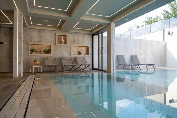Location de vacances pour 11 personnes, avec sauna ainsi que jardin et piscine à Mascalucia - 2