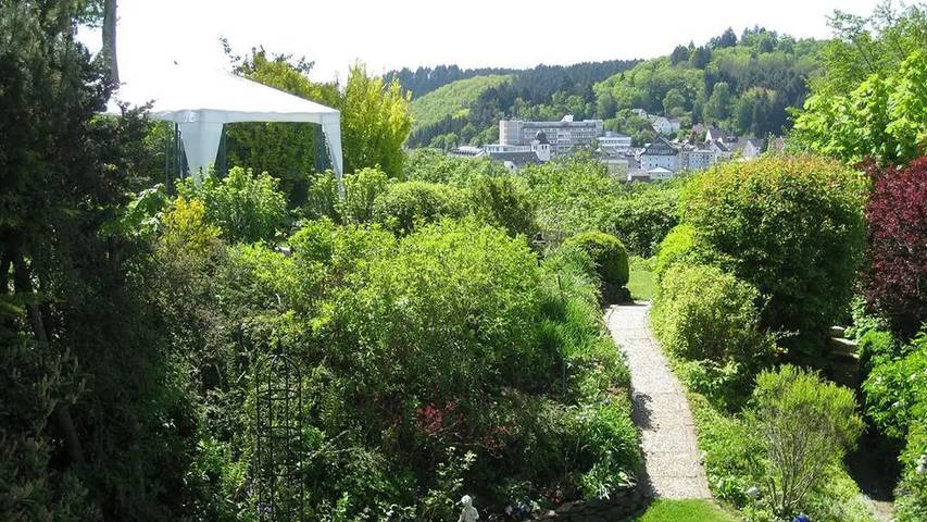 Ferienwohnung für 2 Personen, mit Terrasse und Garten in Daun - 4