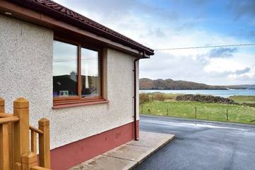 Log Cabin for 5 People in Lewis and Harris, Outer Hebrides, Photo 4