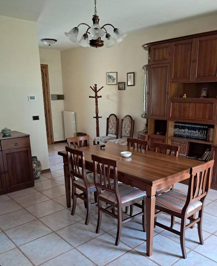 Location de vacances pour 4 personnes, avec jardin ainsi que balcon et vue à Follina - 4