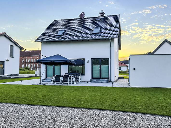 Ferienhaus für 8 Personen, mit Terrasse und Garten sowie Seeblick in Klausdorf - 2