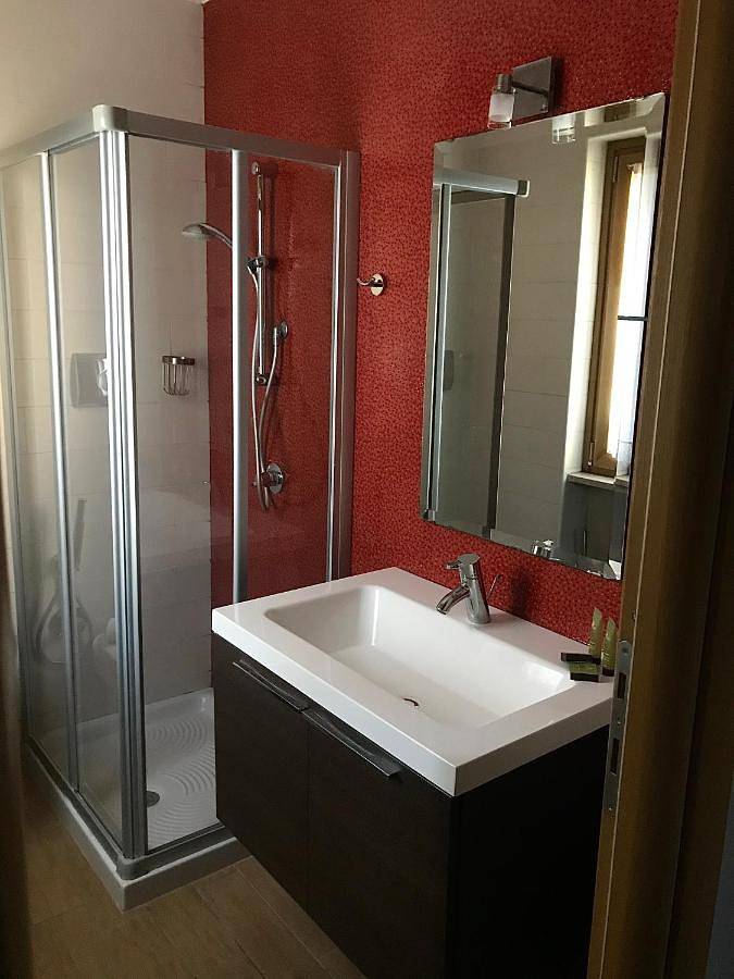 Gîte pour 2 personnes, avec terrasse et jardin dans Cassino - 4