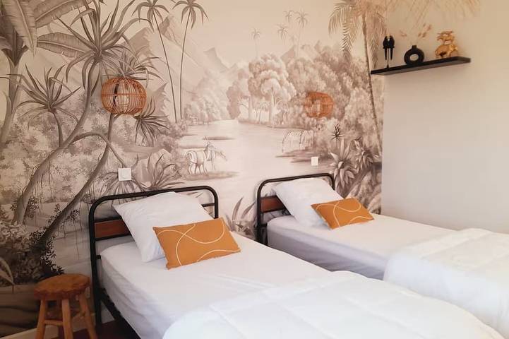 Location de vacances pour 13 personnes à Ducey - 2