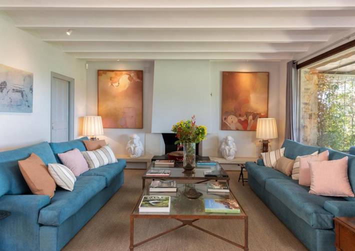 Gîte pour 15 personnes, avec jardin ainsi que piscine et vue à Vall-llobrega - 2