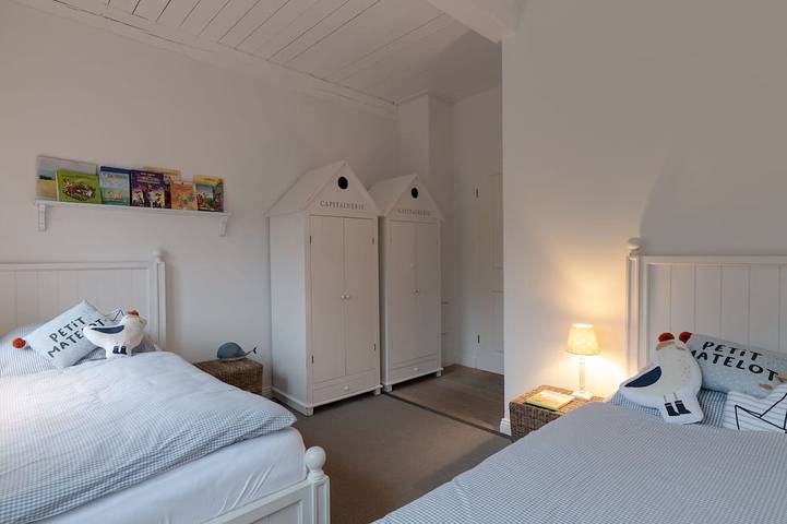 Ganze Wohnung, Stilvoll wohnen im Reetdachhaus – Kapitäns Flügel im Herzen von Nieblum in Nordfriesische Inseln (Schleswig-Holstein) (Schleswig-Holstein), Nieblum