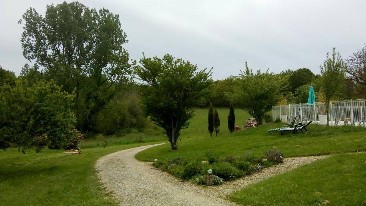 Emplacement camping in Montcléra, Quercy