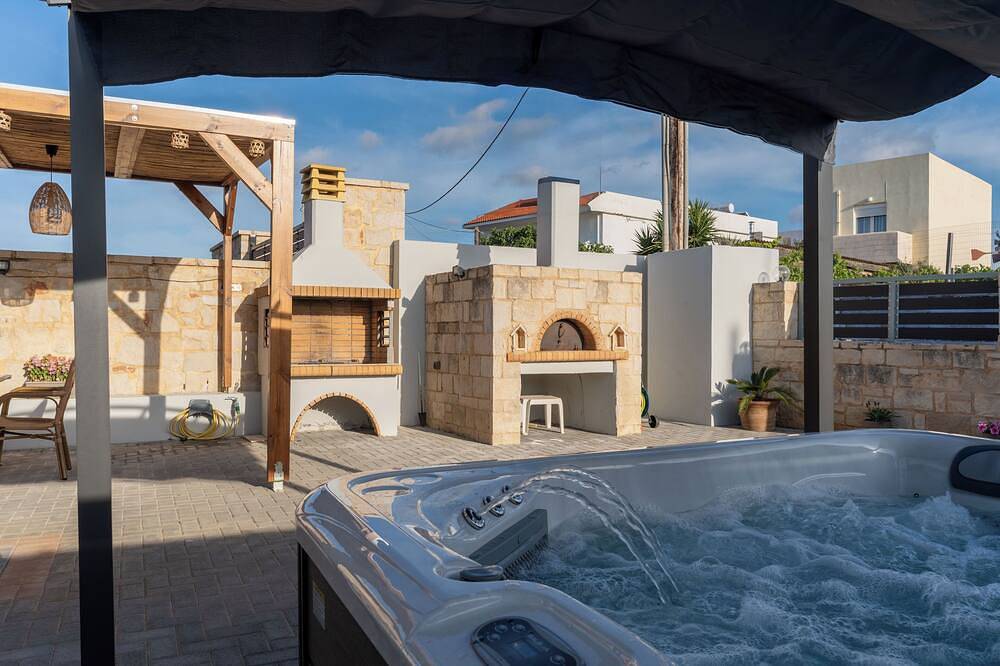 Md Residence near beach/ Bbq n private parking in Iraklio-Heraklion und Umgebung