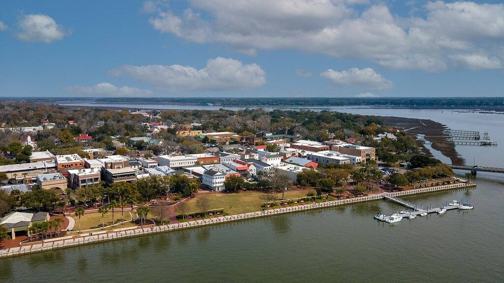 Ganze Wohnung, The Tuscan Suite , at Magnolia Court in Beaufort, Beaufort County