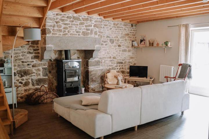 Location de vacances pour 4 personnes, avec jardin à Le Tronchet - 3