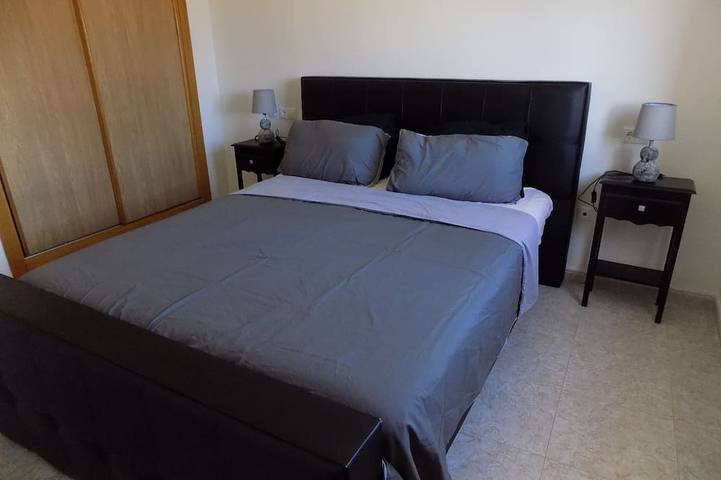 Location de vacances pour 10 personnes, avec terrasse et jardin à Monforte del Cid - 4