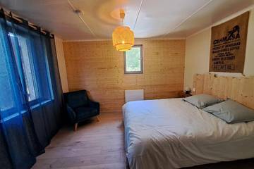 Gîte pour 7 personnes dans Pontaix