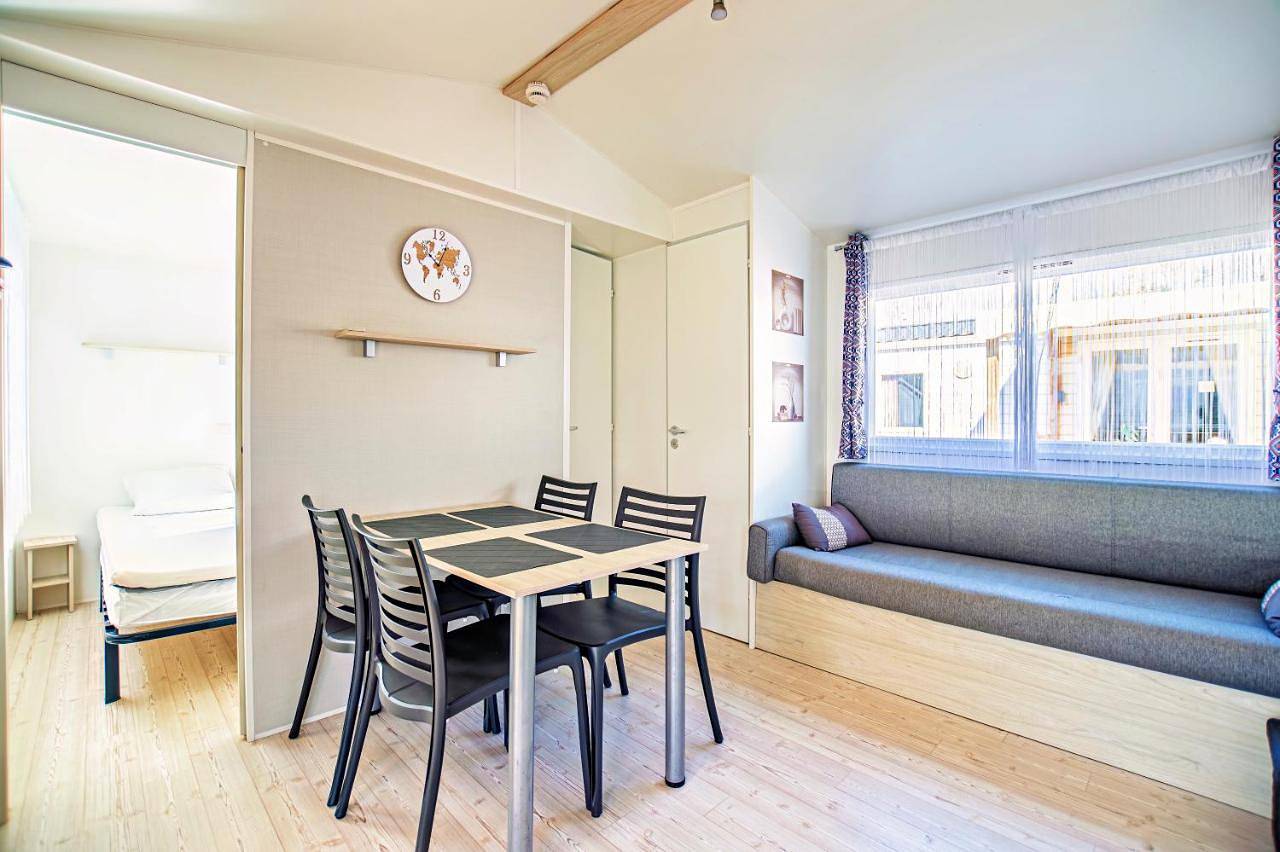 Mobile Home in Valras-Plage, Côte méditerranéenne (France)