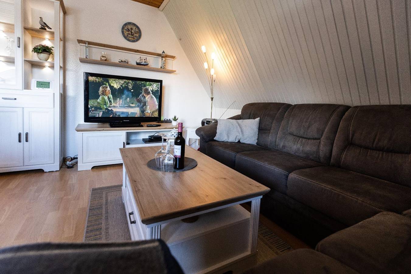 Ganze Ferienwohnung, 3 Zimmer Ferienwohnung mit Balkon in West Lage in Hauptstrand Büsum, Dithmarschen