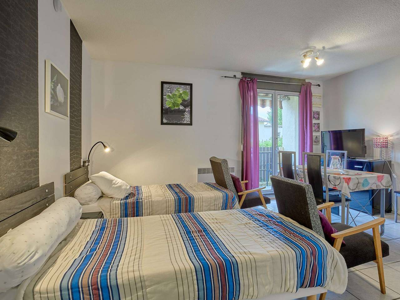 Studio entier, Studio lumineux 23 m², 2 personnes, animaux admis, parking in Cazaubon, Gers