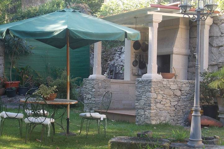 Häuschen mit Garten in Ponteareas, Pontevedra Provinz