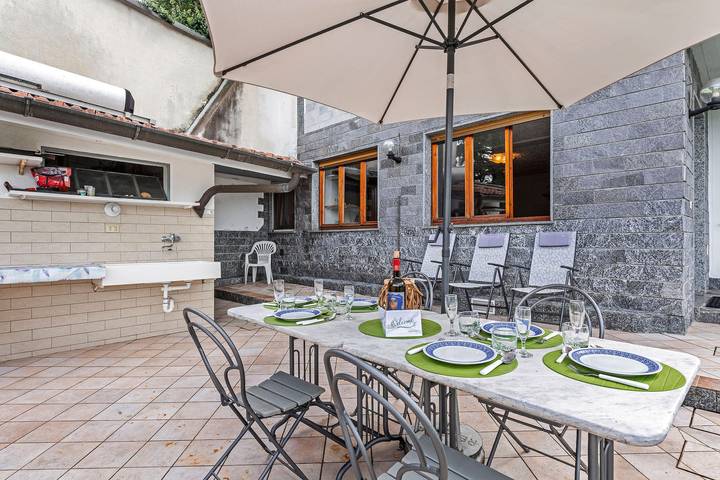 Ferienwohnung für 5 Personen, mit Garten