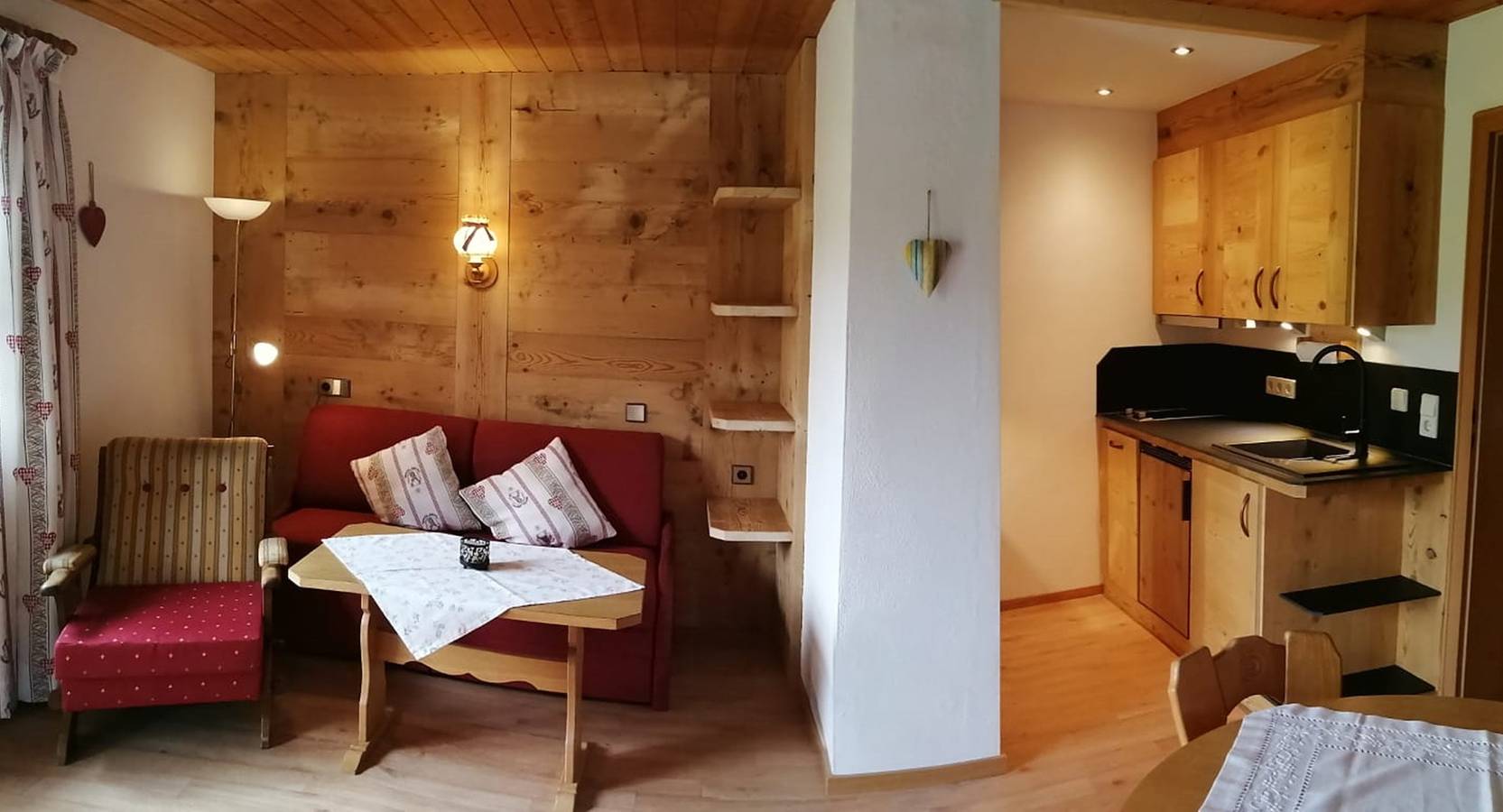 Ganze Ferienwohnung, Stoibhof Familie Klauser - Wetterkreuz Zwei-Raum-Fewo 52qm, Dusche/Wc, Küche, Balkon in Reit im Winkl, Bayerische Alpen