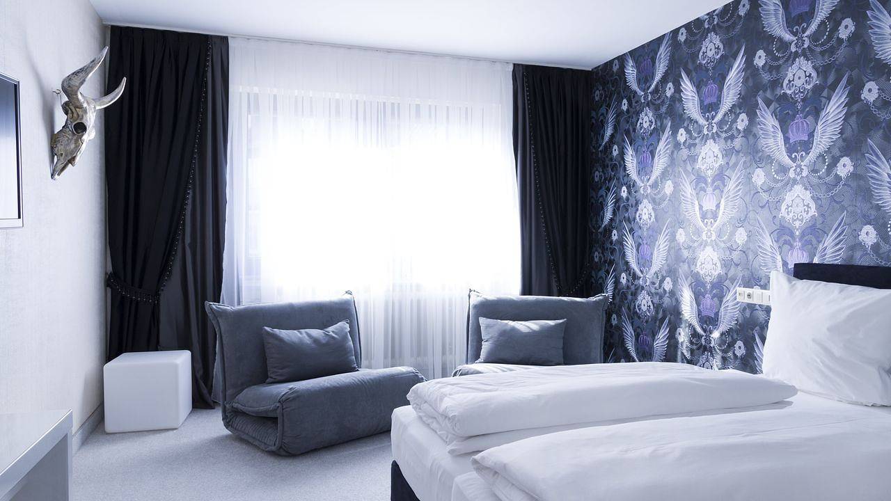 Doppelzimmer für 2 Personen in Friedrichshafen in Friedrichshafen, Region Bodensee-Oberschwaben