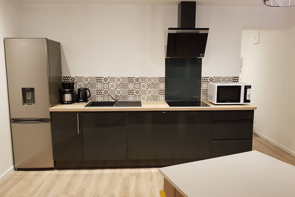 Ganze Wohnung, Spacious 67 m2 apartment with private parking in Dieppe, Dieppe und Umgebung
