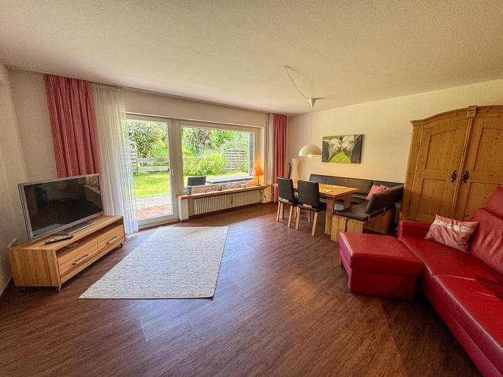 Ferienwohnung für 4 Personen, mit Balkon und Sauna sowie Pool und Garten - 1