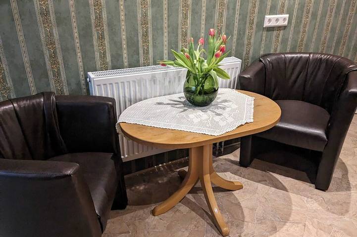 Ferienwohnung für 2 Personen, mit Terrasse in Edenkoben