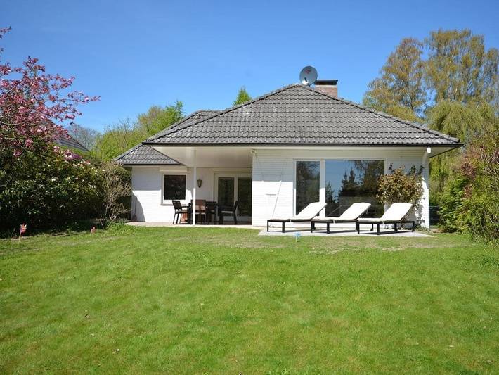 Ferienhaus für 5 Personen, mit Terrasse, mit Haustier in Sierksdorf - 2