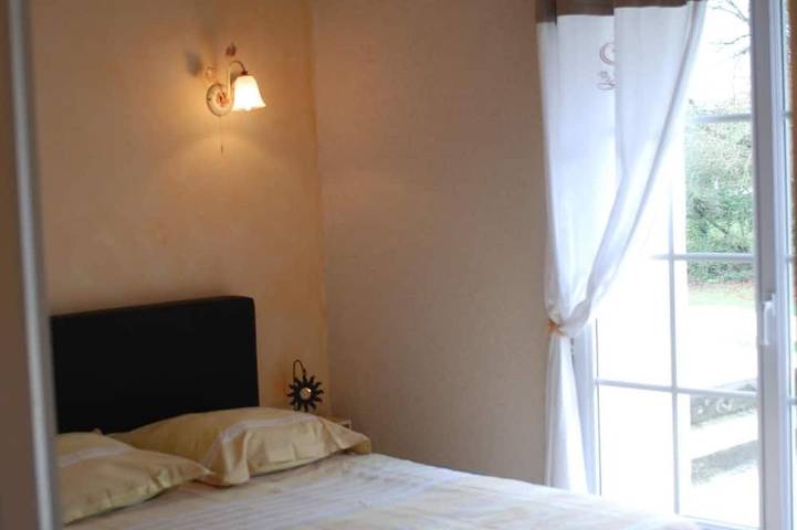 Gîte pour 6 personnes, avec Terrasse et Jardin à Le Poiré-sur-Vie - 2