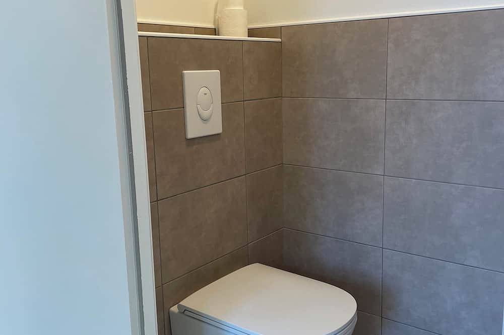 Appartement entier, Appartement 2 personnes proche des plages du débarquement entre Caen et la Mer . in Biéville-Beuville, Région de Caen