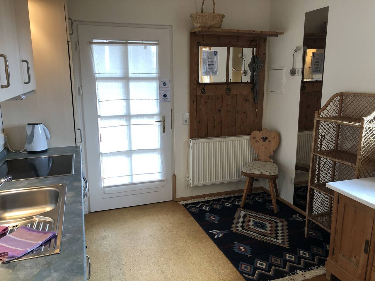 Ganze Ferienwohnung, Haus Herb - Ferienwohnung 75qm für bis zu 4 Personen mit 2 Schlafzimmer, Balkon in Übersee, Chiemsee