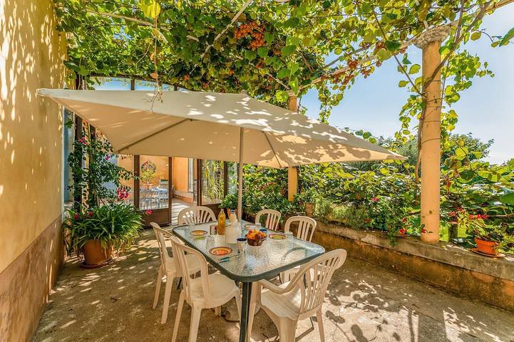 Gîte pour 6 personnes, avec jardin et terrasse, animaux acceptés