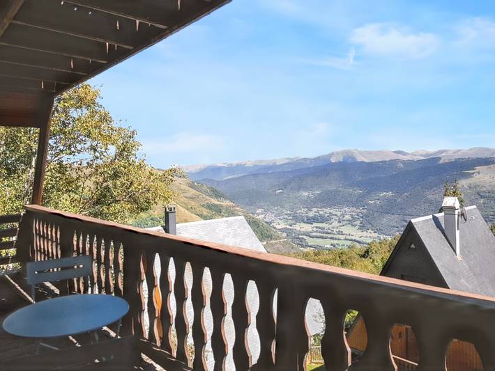 Chalet pour 10 personnes, avec balcon dans les Hautes-Pyrénées - 2