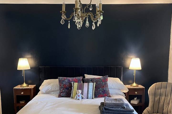 Location de vacances pour 3 personnes, avec jardin et terrasse à Port-d'Envaux - 3