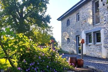 Location de vacances pour 5 personnes, avec jardin à Lys (homonymie)