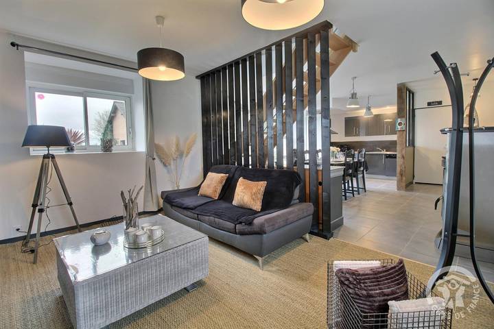 Gîte pour 4 personnes, avec jardin à Hénanbihen - 3