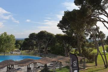 Gîte pour 5 personnes, avec jardin et piscine à Saumane-de-Vaucluse