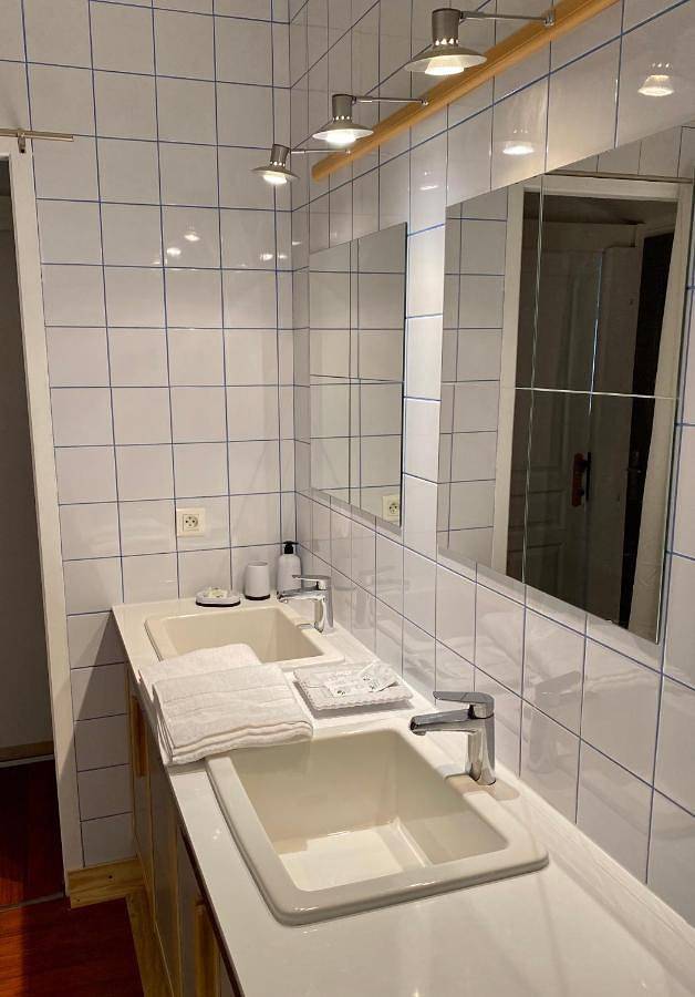 Ferienhaus für 2 Personen, mit Terrasse und Garten sowie Pool und Ausblick in Gaillan-en-Médoc - 2