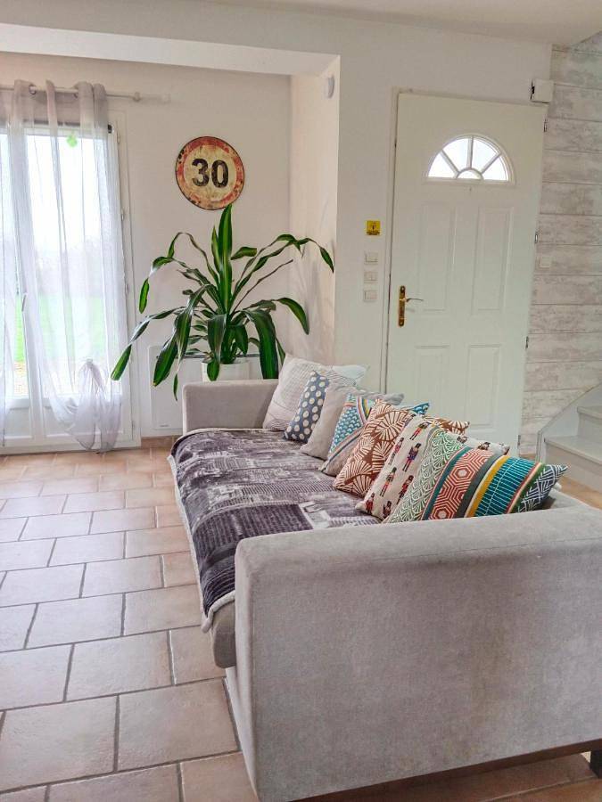 Cottage pour 8 personnes, avec jacuzzi ainsi que jardin et sauna à Saint-Antonin-de-Sommaire