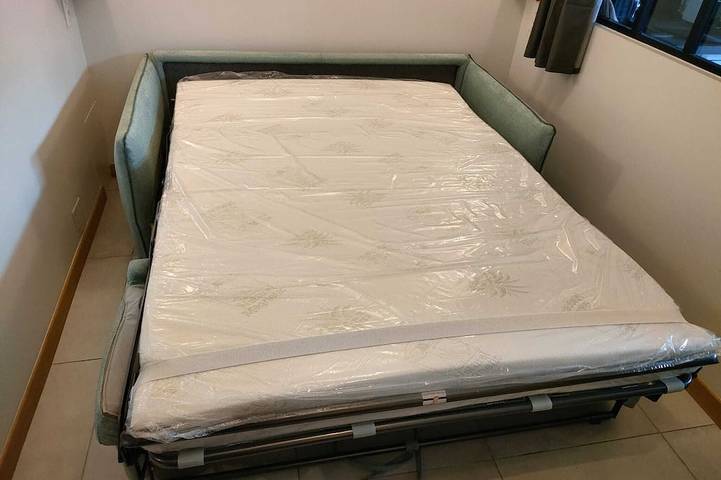 Gîte pour 2 personnes, avec terrasse et jardin dans Esplanade du Lac ( Aix-les-Bains) - 2