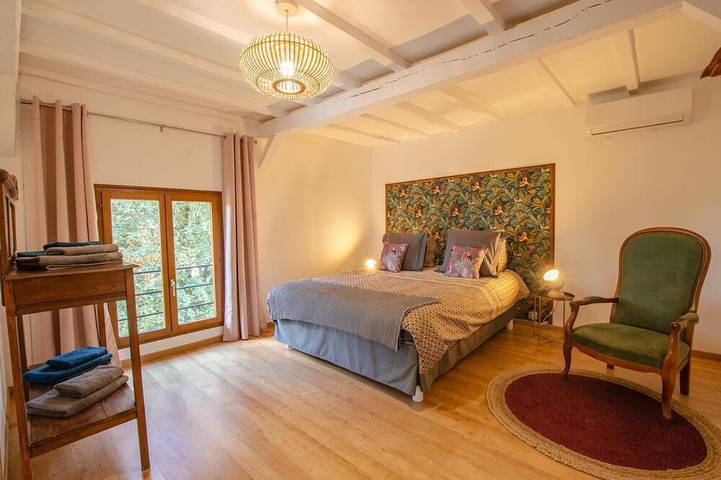 Location de vacances pour 2 personnes, avec jardin à Dosches - 2