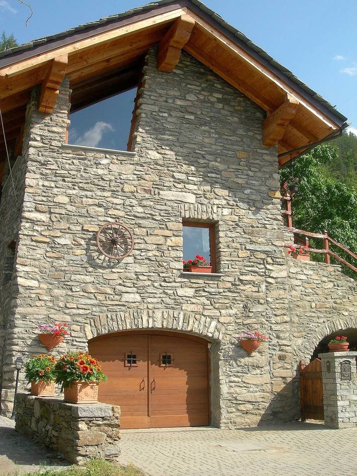 Gîte pour 2 personnes, avec jardin dans Vallée d'Aoste - 2
