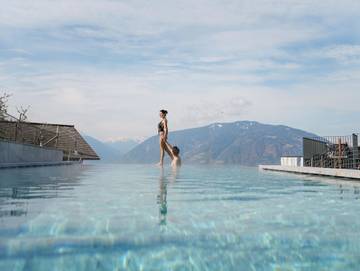 Hotel für 2 Personen, mit Garten und Whirlpool in Schenna