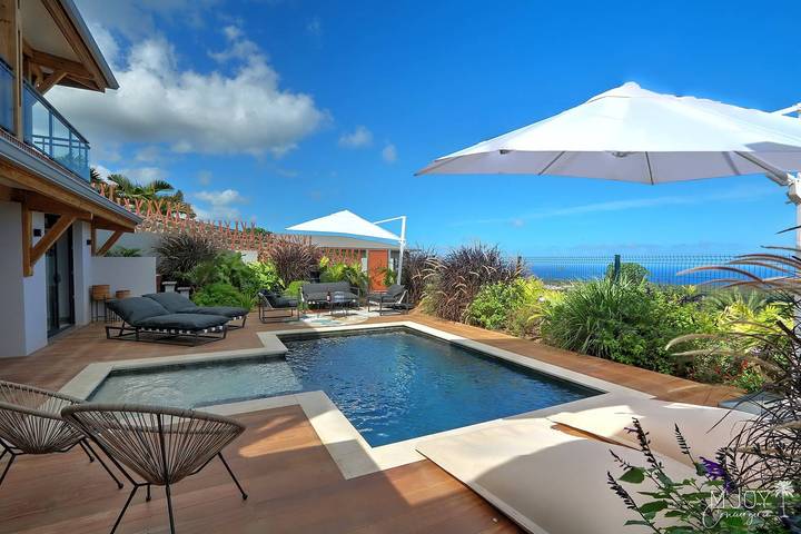 Gîte pour 6 personnes, avec piscine à L'Étang-Salé - 2