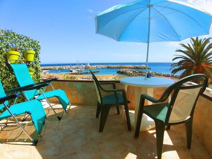 Apartamento para 3 personas, con vistas además de piscina y terraza en Amarilla Golf