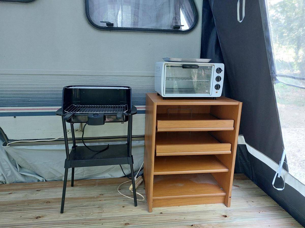 Caravan in Les Eyzies, Périgord Noir